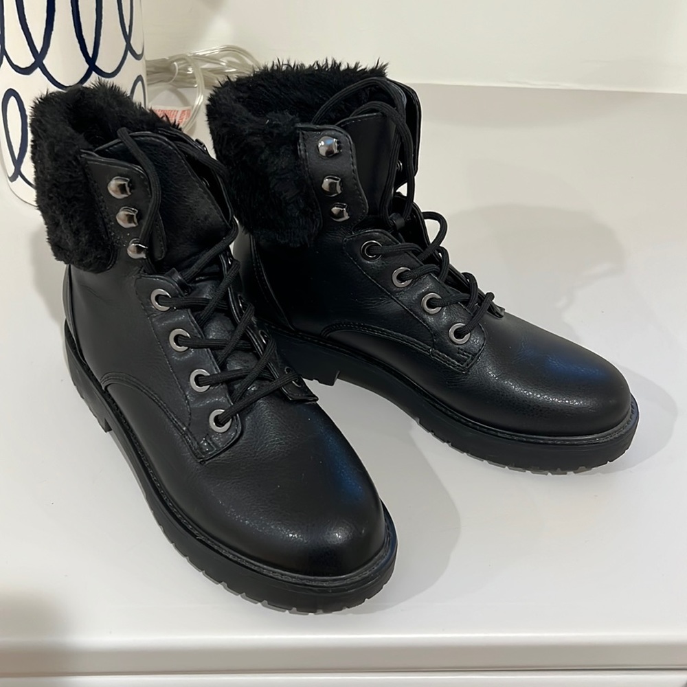 Bandolino combat booties